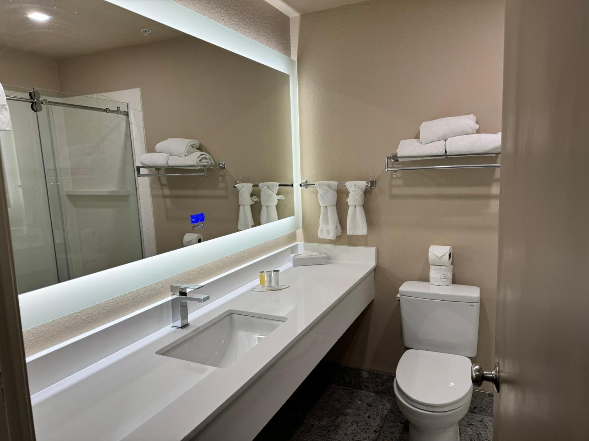 Travelodge By Wyndham Lake Havasu Lake Havasu City Exterior photo