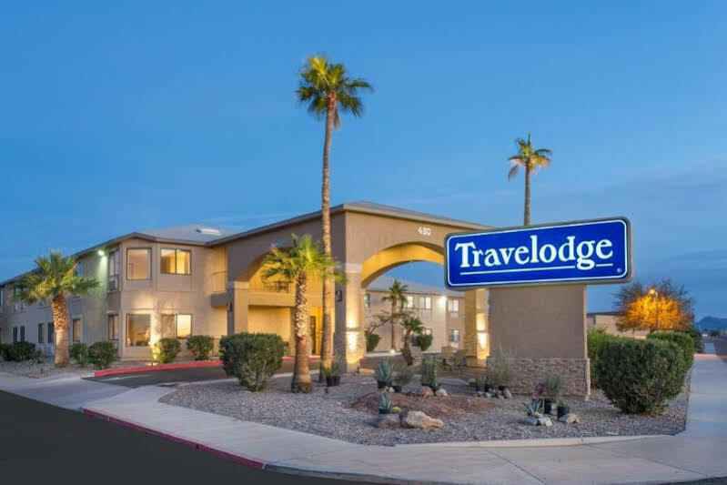 Travelodge By Wyndham Lake Havasu Lake Havasu City Exterior photo